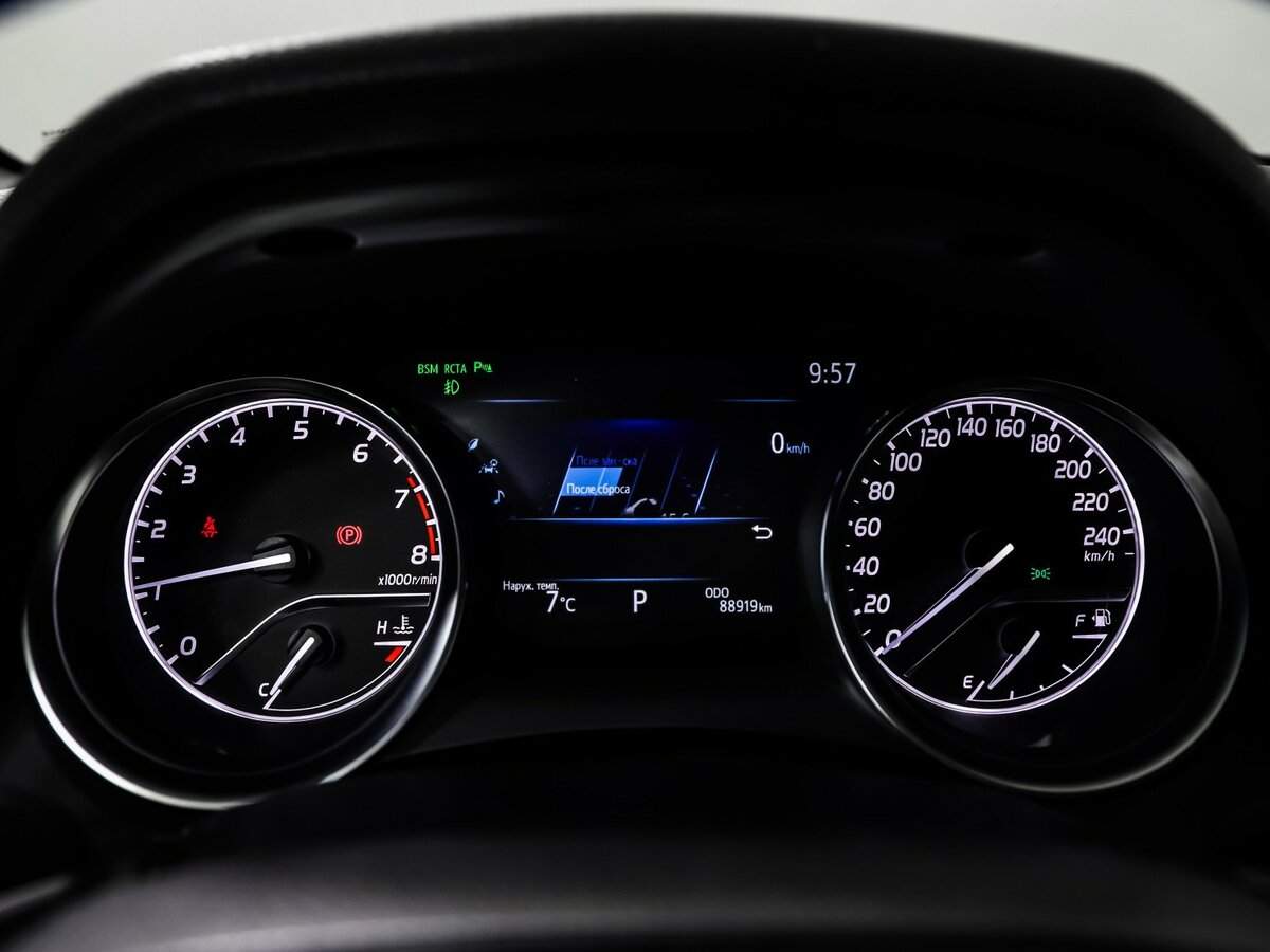 Toyota Camry, 2020 Фото №10