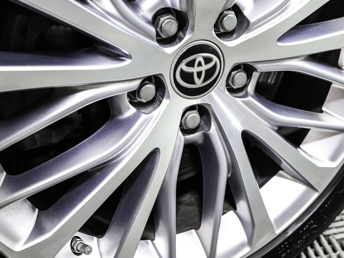 Toyota Camry, 2020 Фото №18