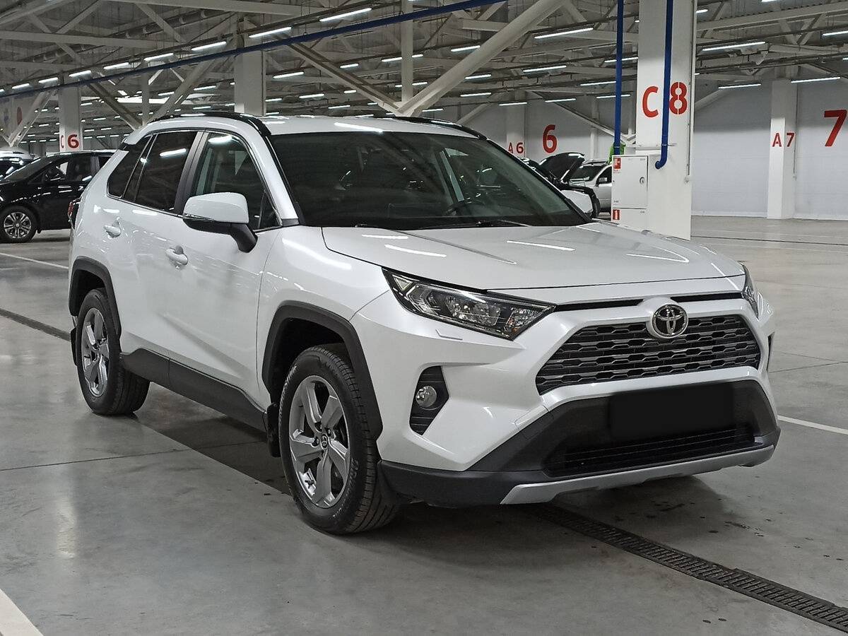 Toyota RAV4, 2021 - 68 808 км. | Фото №3