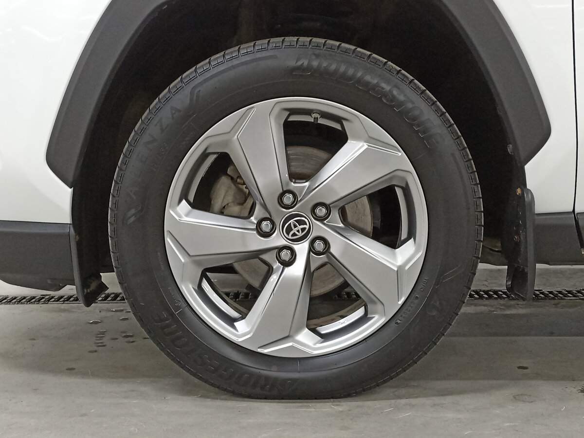 Toyota RAV4, 2021 Фото №18