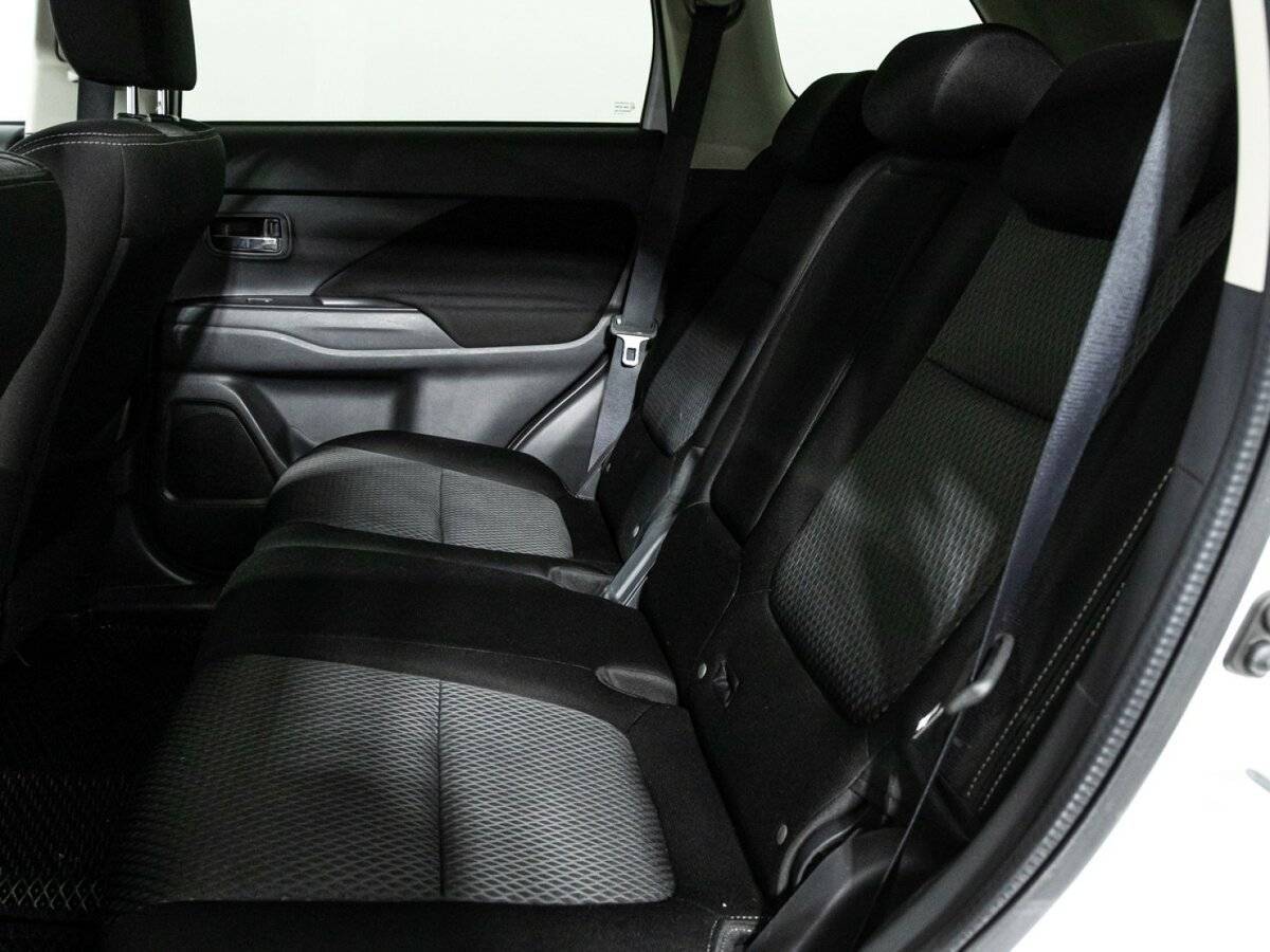 Mitsubishi Outlander, 2016 Фото №10