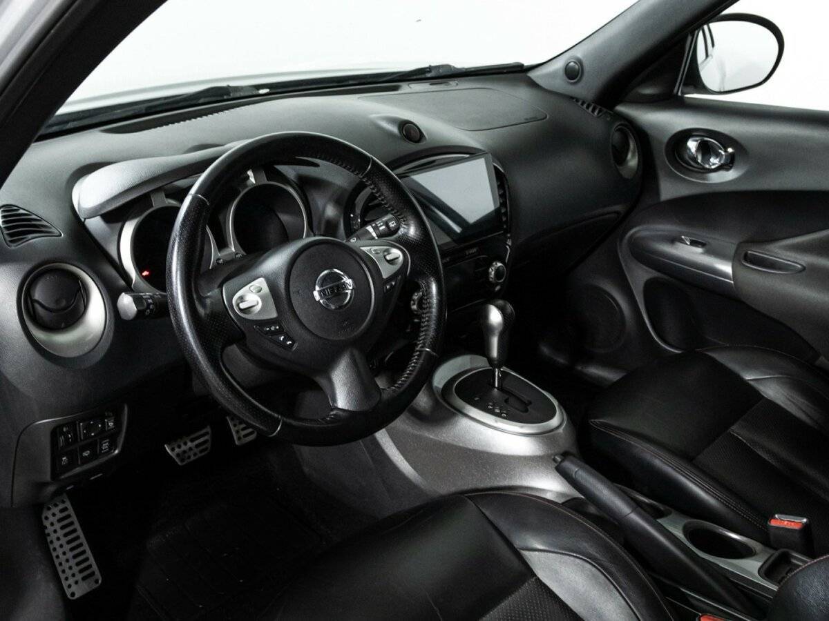 Nissan Juke, 2011 Фото №11