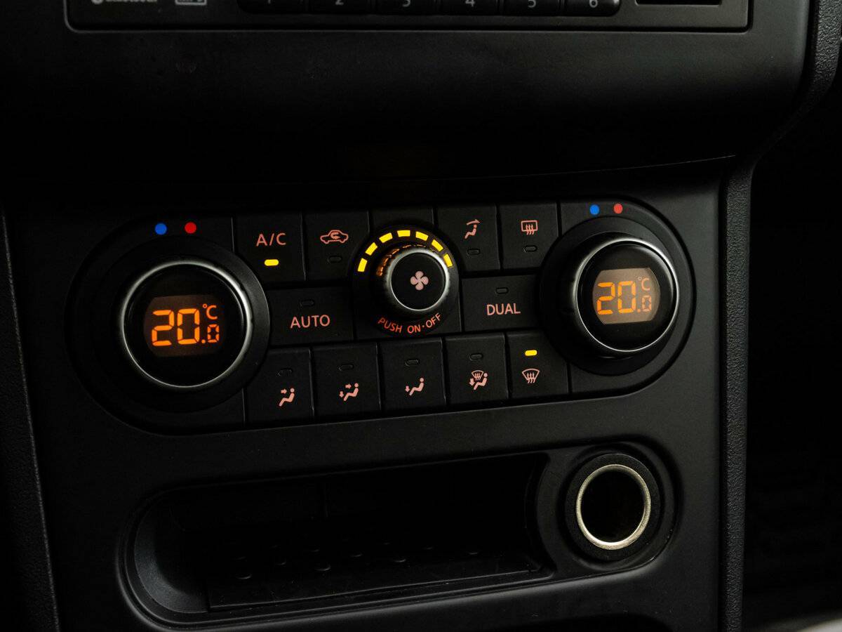 Nissan Qashqai, 2011 Фото №12