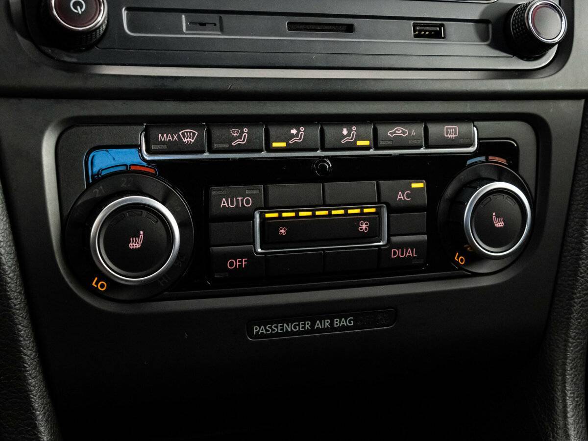 Volkswagen Golf 6-speed, 2009 Фото №11