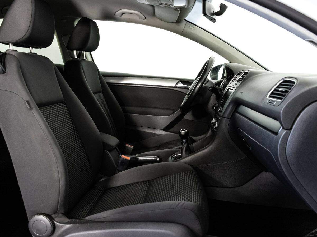 Volkswagen Golf 6-speed, 2009 Фото №13