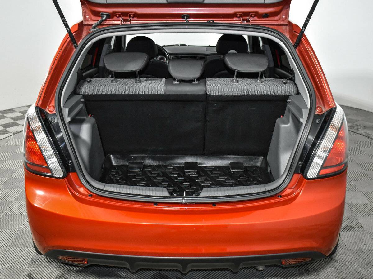 Kia Rio, 2010 Фото №18