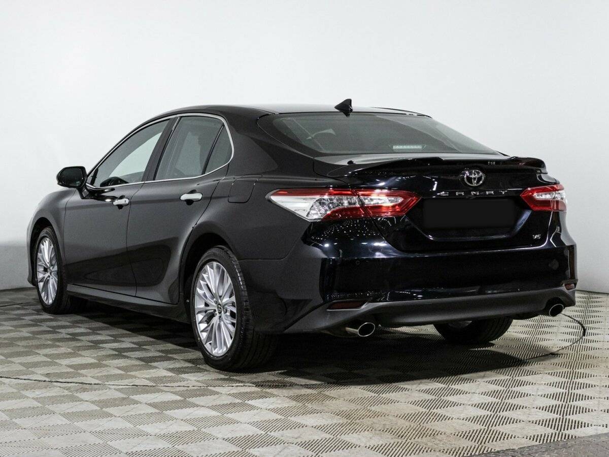 Toyota Camry, 2020 Фото №7