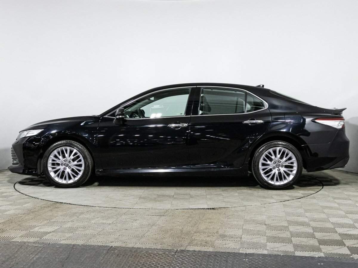 Toyota Camry, 2020 Фото №8