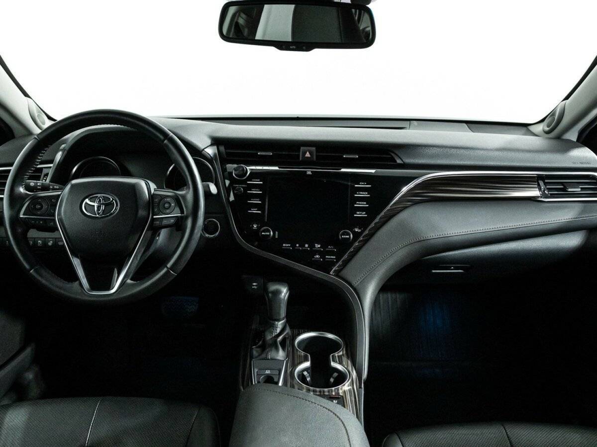 Toyota Camry, 2020 Фото №13