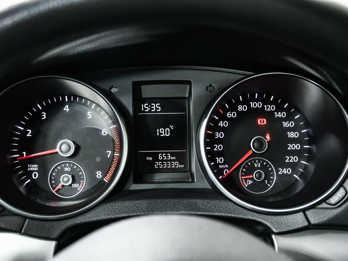 Volkswagen Golf, 2010 Фото №10