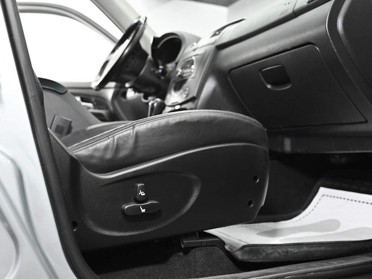 SsangYong Rexton, 2010 Фото №12