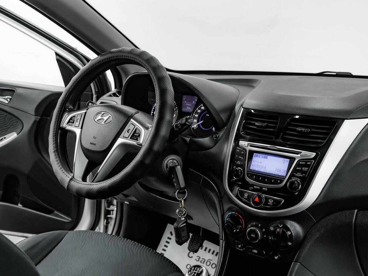 Hyundai Solaris, 2011 Фото №10