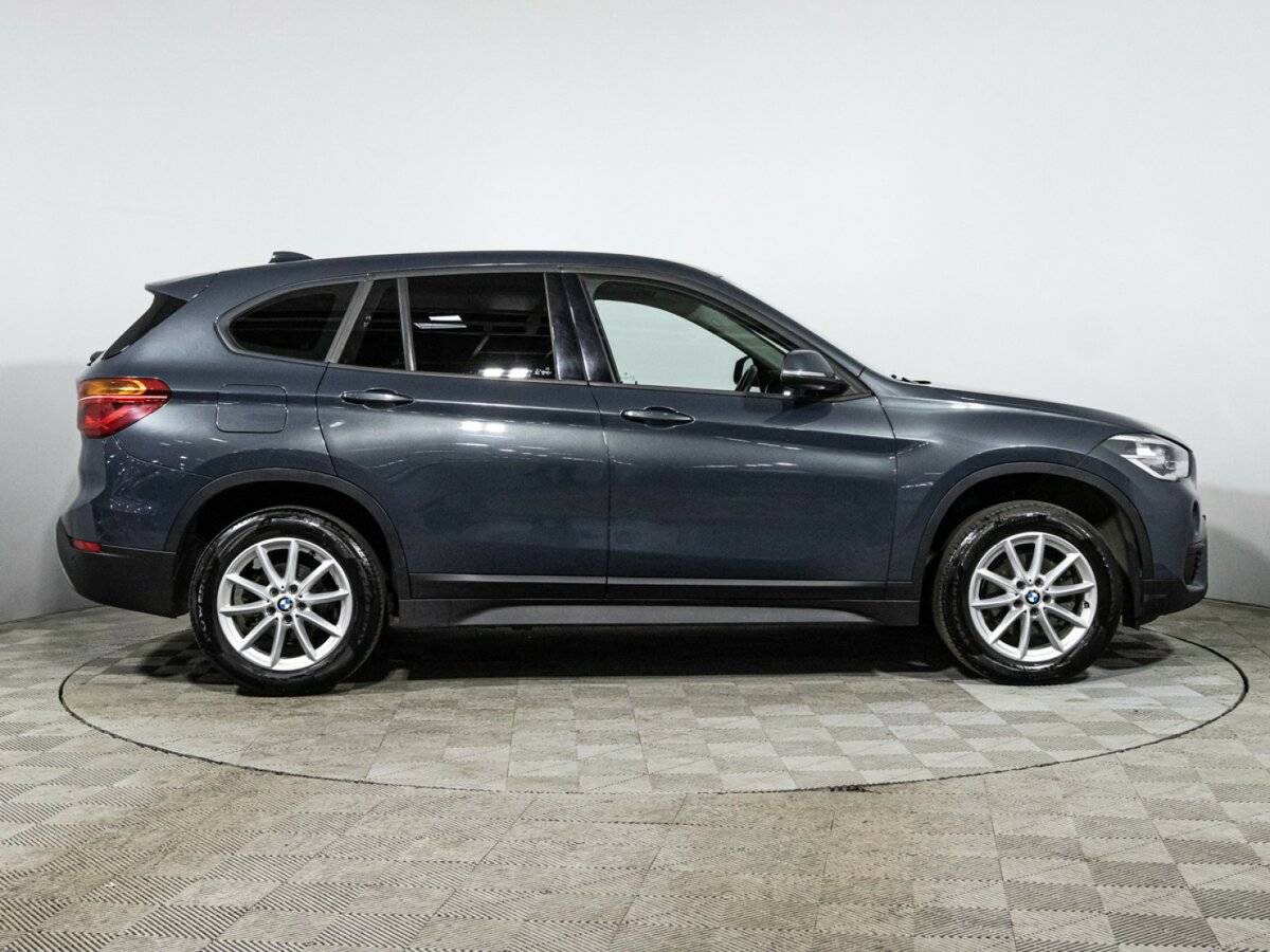 BMW X1 18i sDrive, 2018 Фото №4