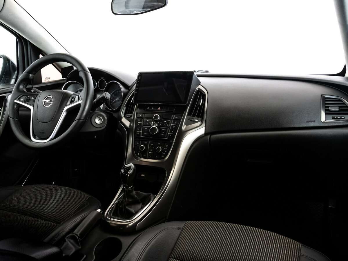 Opel Astra, 2011 - 153 174 км. | Фото №7
