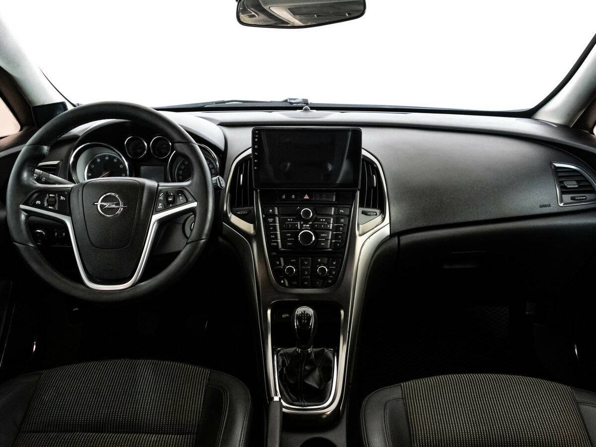 Opel Astra, 2011 - 153 174 км. | Фото №8