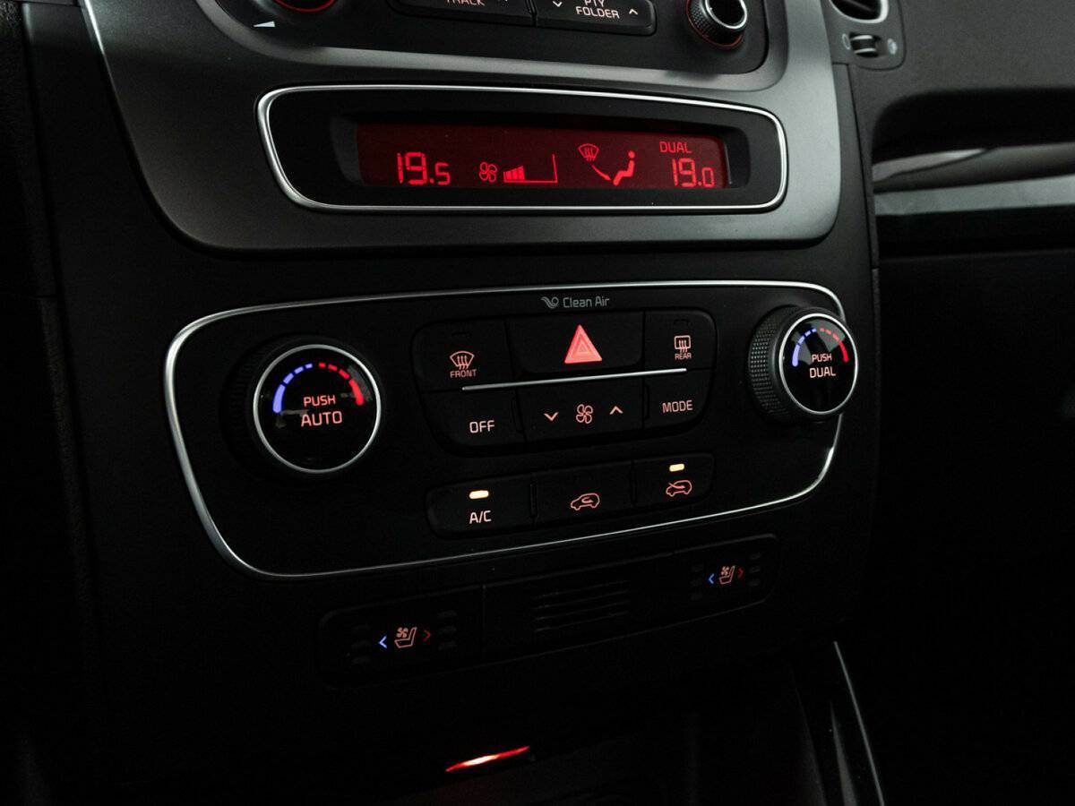 Kia Sorento, 2019 Фото №13