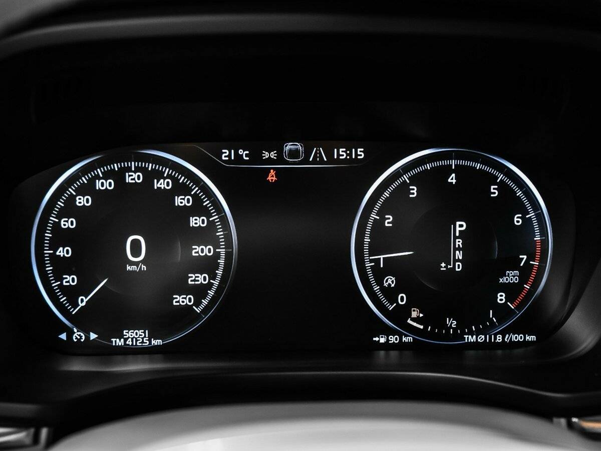 Volvo XC60, 2020 Фото №10