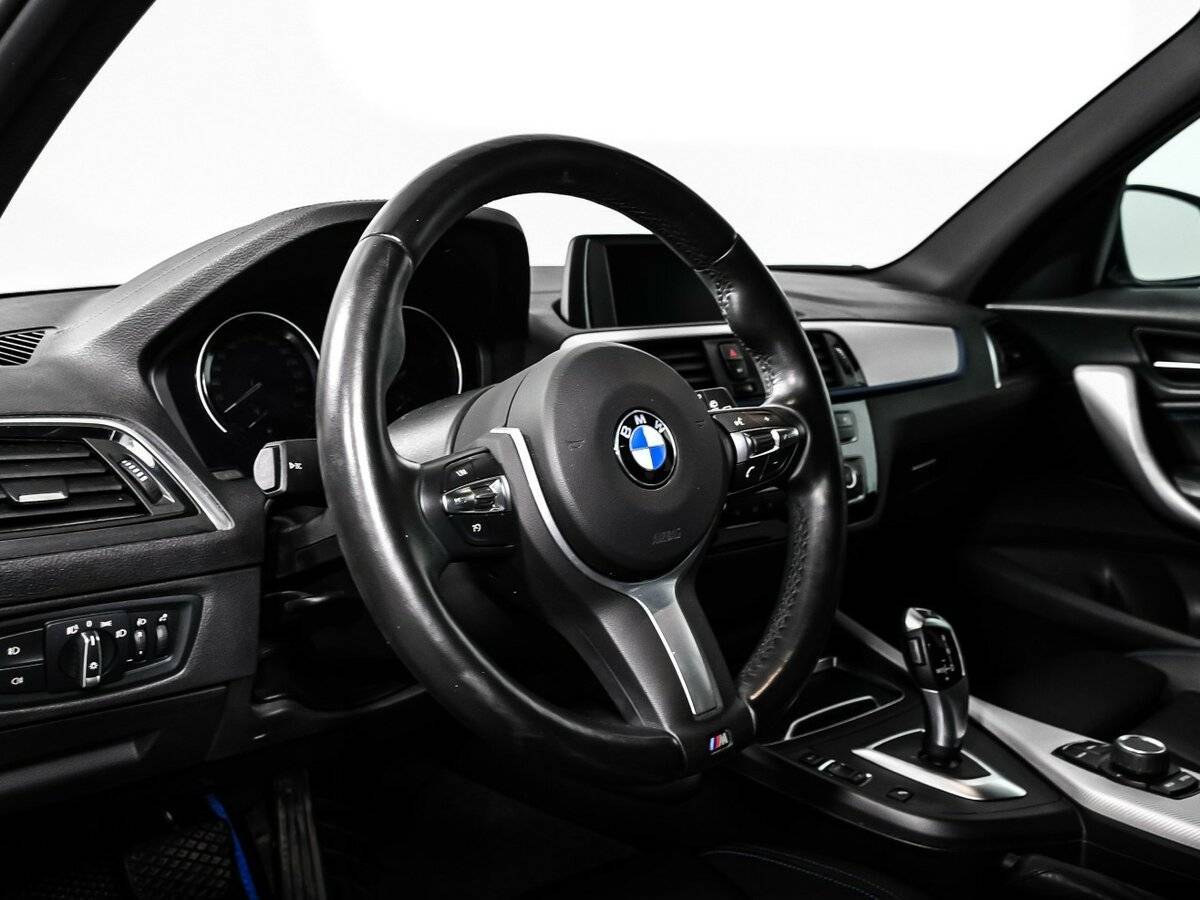 BMW 1 серии 118i, 2018 Фото №12