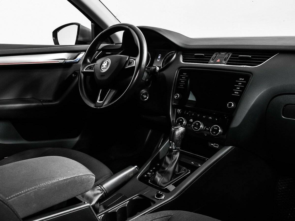 Skoda Octavia, 2018 Фото №9