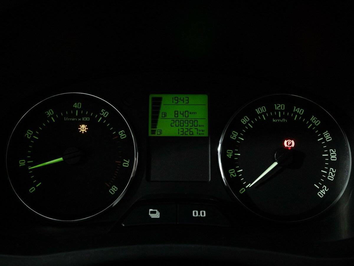 Skoda Fabia, 2011 Фото №12