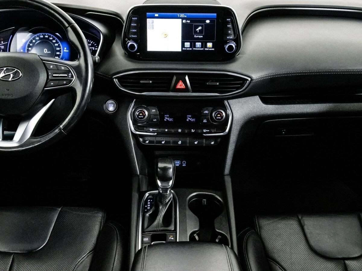 Hyundai Santa Fe, 2018 Фото №10