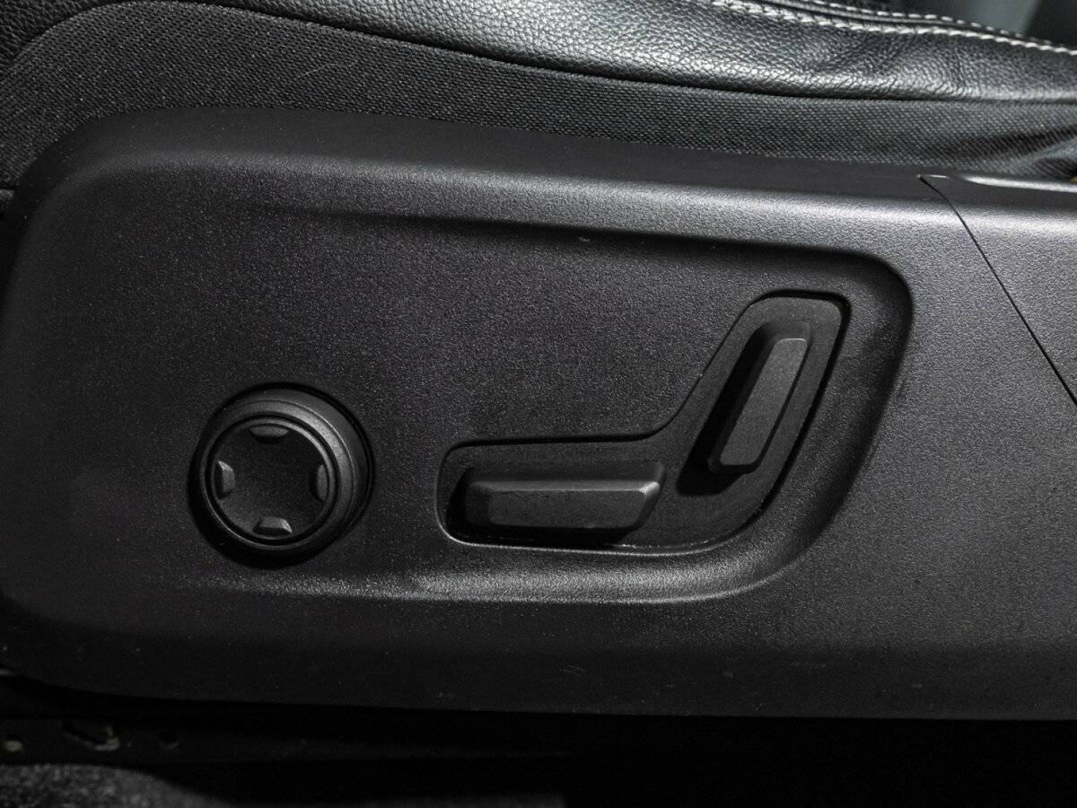 Volvo XC40, 2019 Фото №16