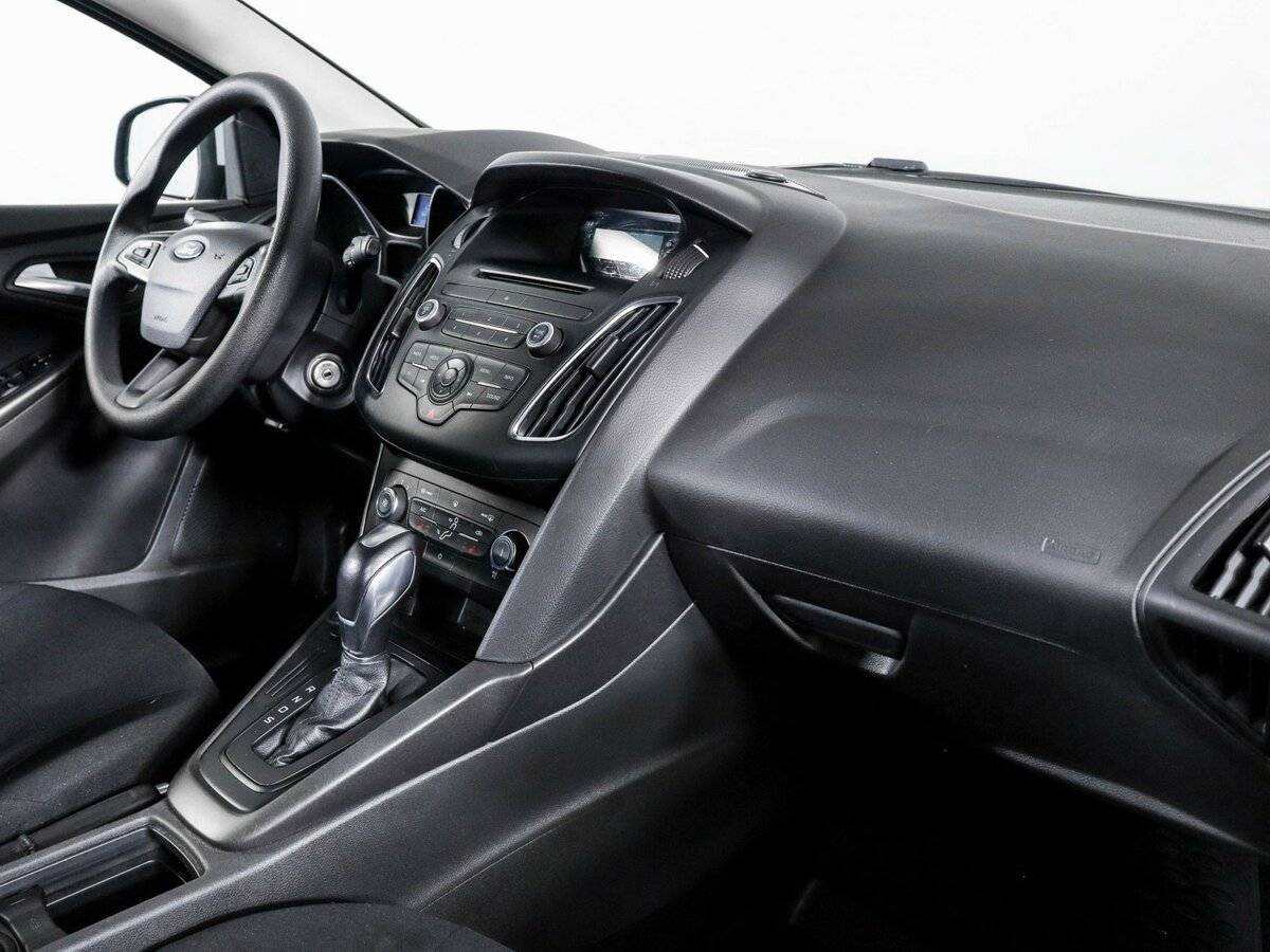 Ford Focus, 2018 Фото №9