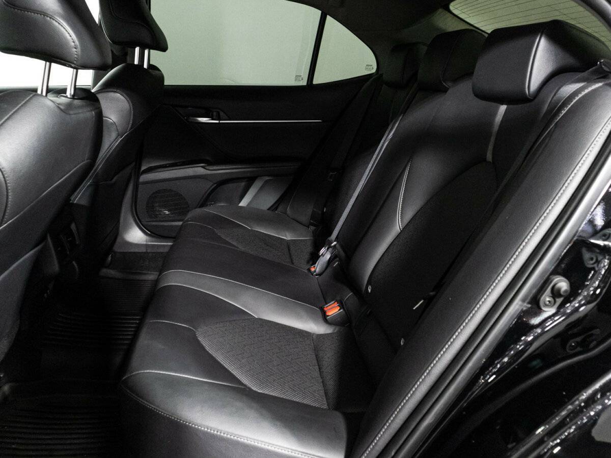 Toyota Camry, 2021 Фото №10