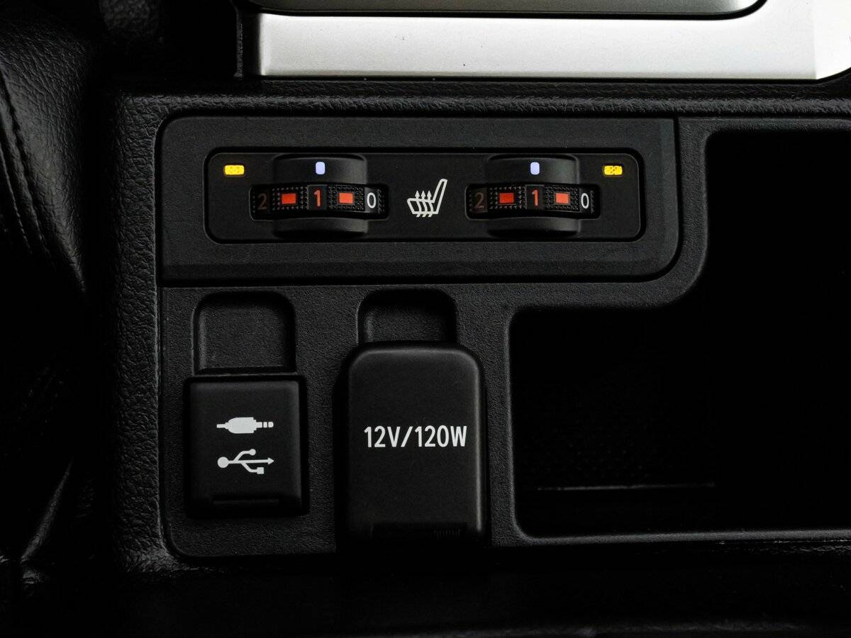 Toyota Land Cruiser Prado, 2018 Фото №17