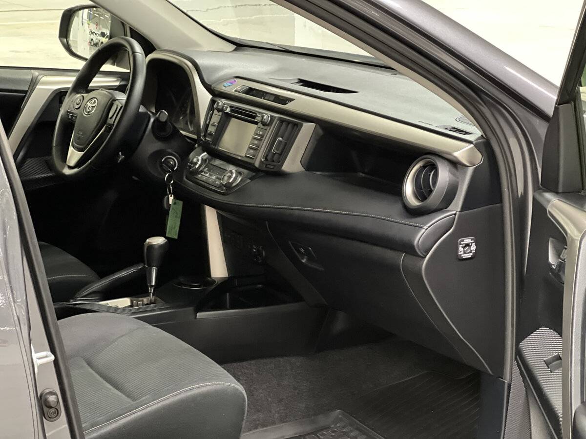 Toyota RAV4, 2013 Фото №11