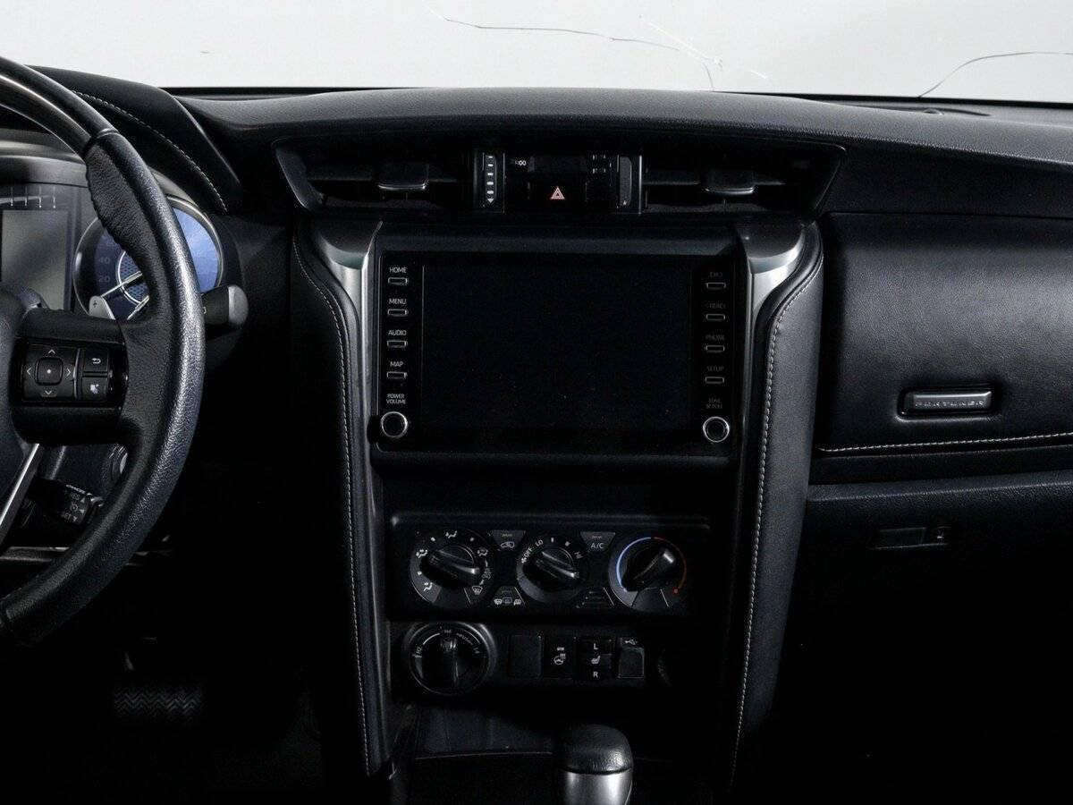 Toyota Fortuner, 2021 - 72 000 км. | Фото №8