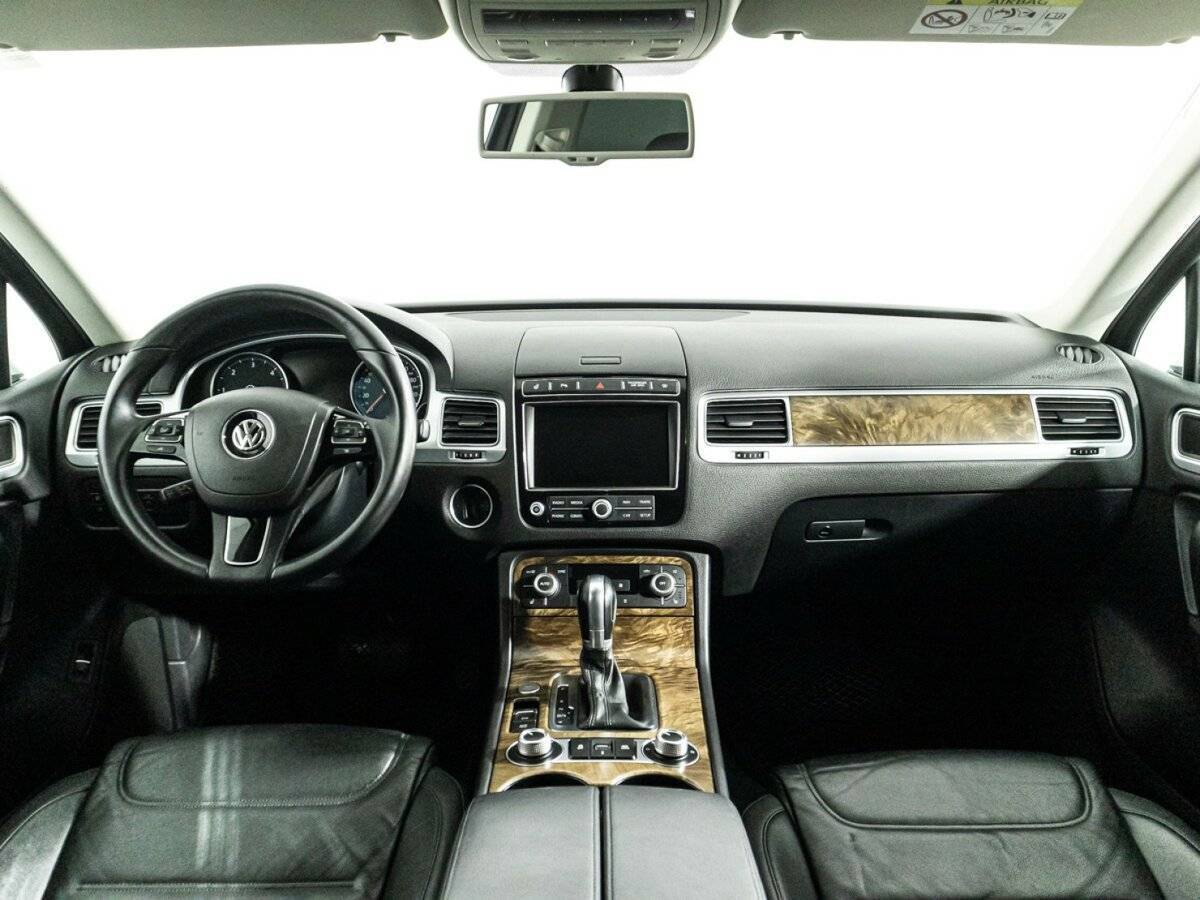 Volkswagen Touareg, 2015 Фото №13