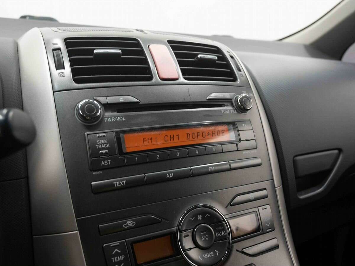 Toyota Auris, 2008 Фото №19
