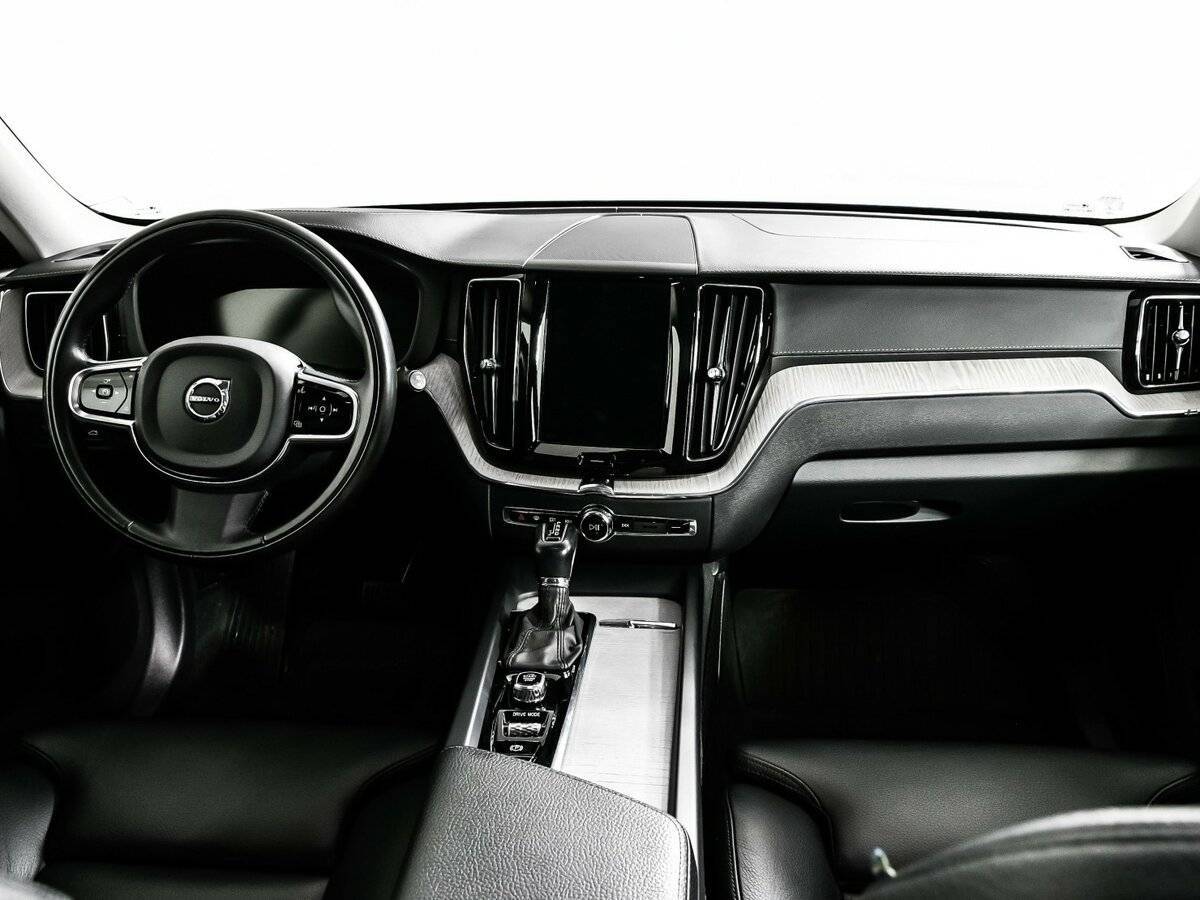 Volvo XC60, 2019 Фото №11