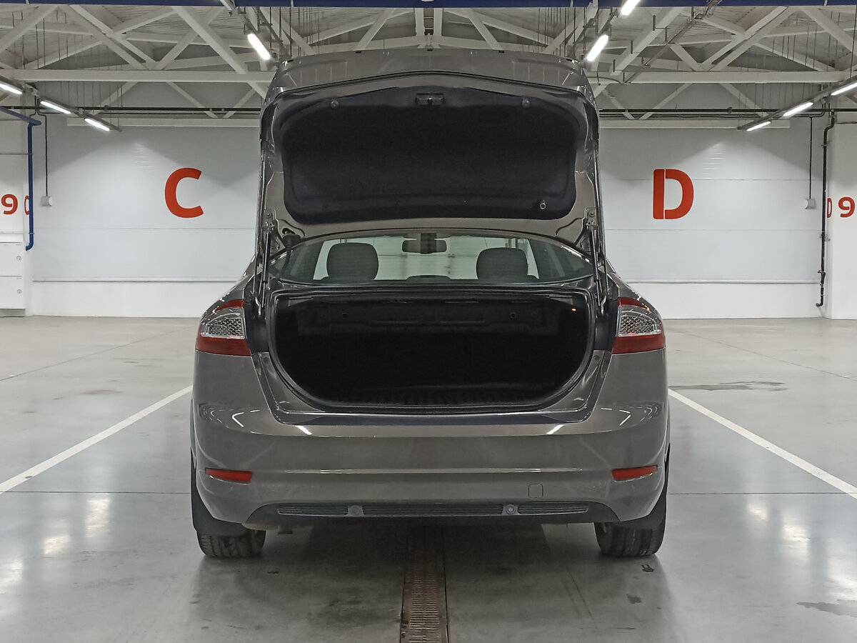 Ford Mondeo, 2011 Фото №10