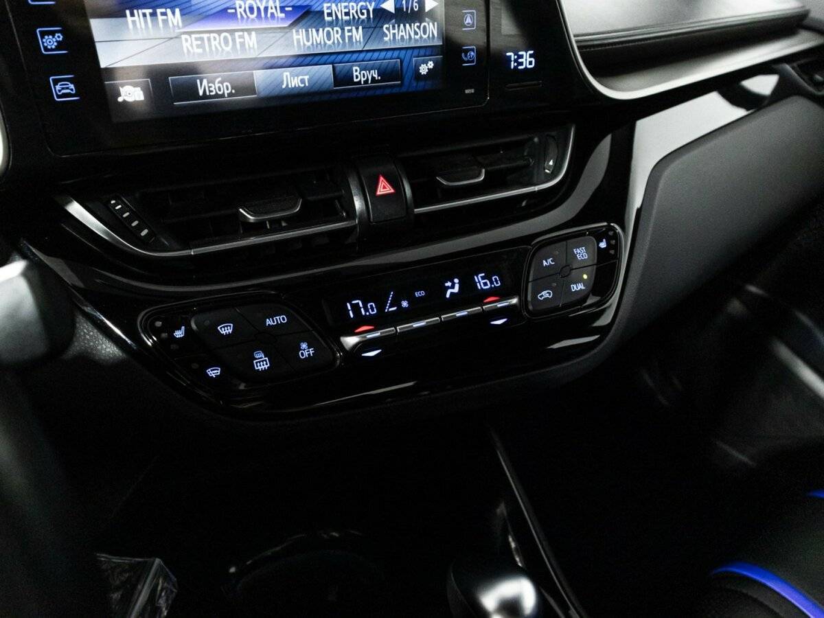 Toyota C-HR, 2019 Фото №16