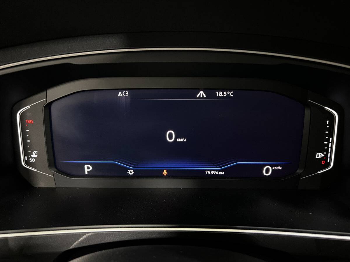 Volkswagen Tiguan, 2019 Фото №13