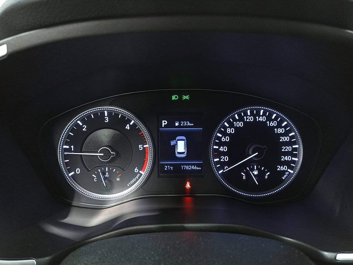 Hyundai Santa Fe, 2019 Фото №13