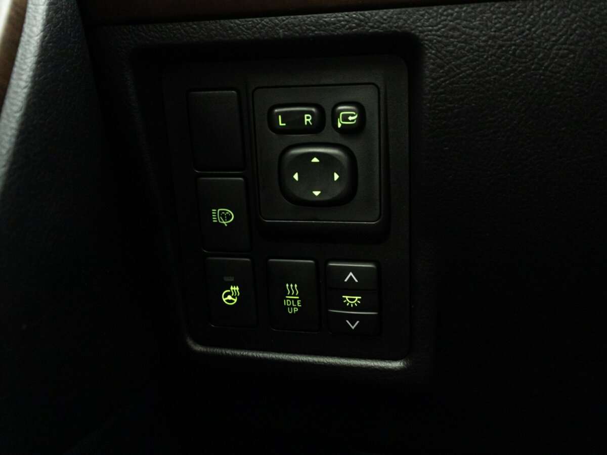 Toyota Land Cruiser Prado, 2015 Фото №24