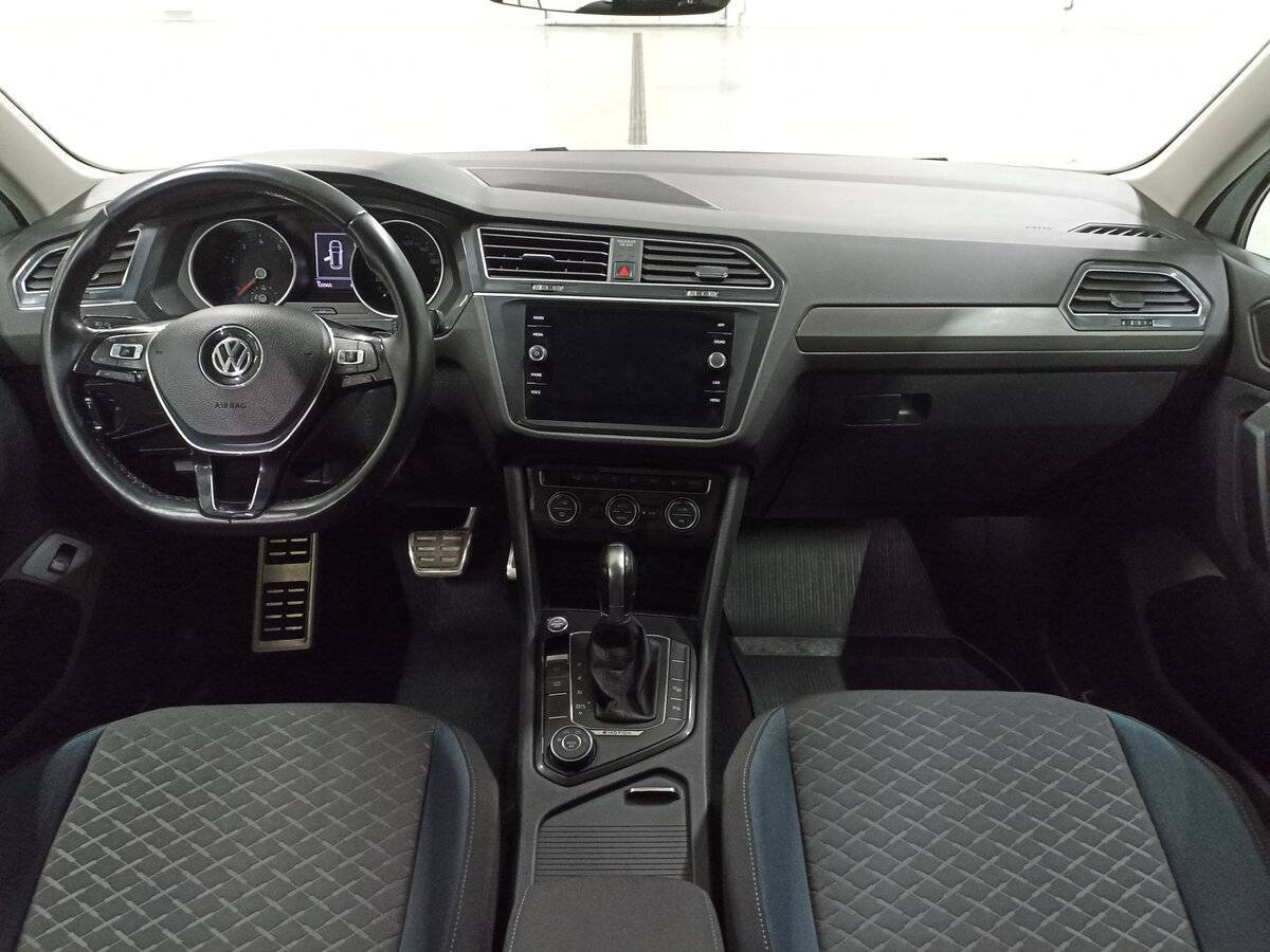 Volkswagen Tiguan, 2019 Фото №14