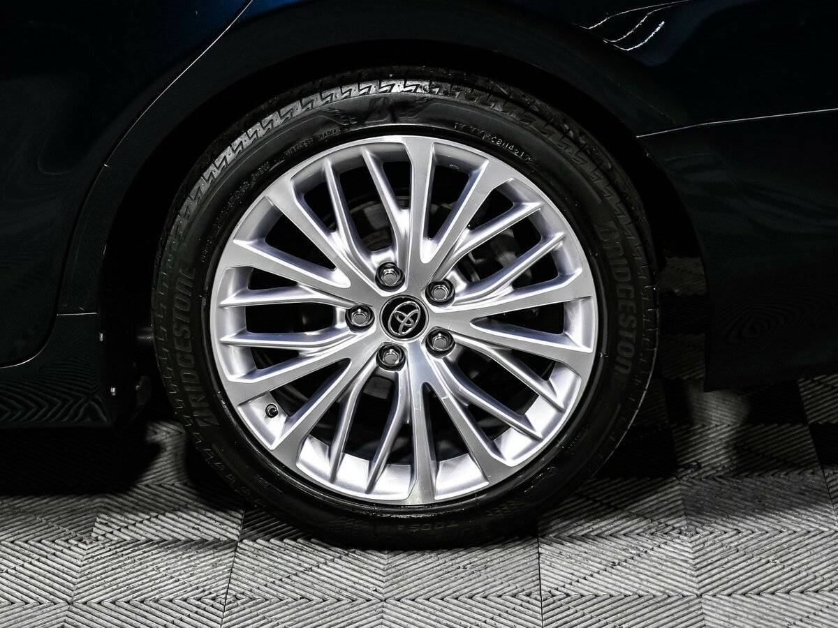 Toyota Camry, 2018 Фото №14