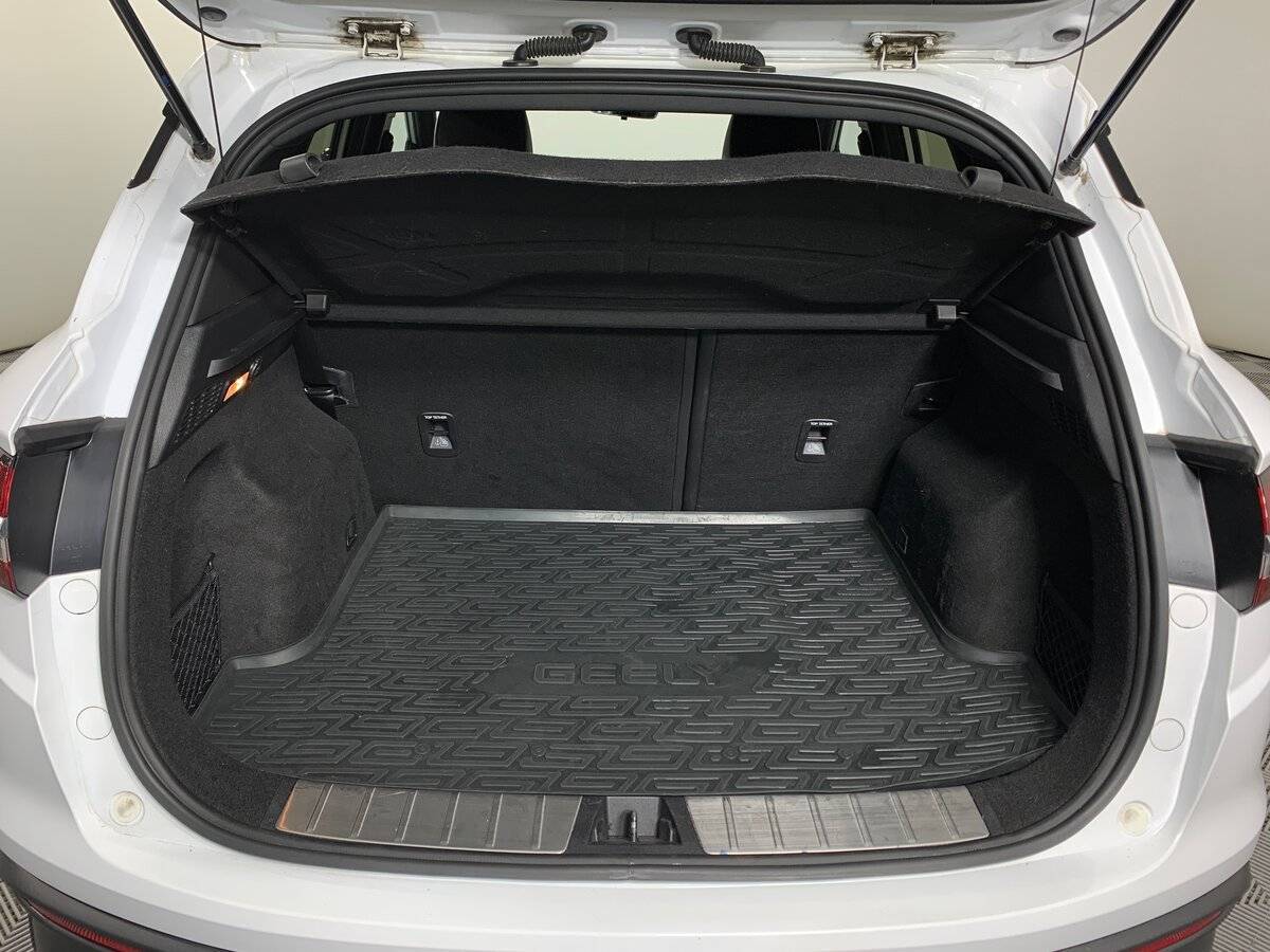 Geely Coolray, 2020 Фото №20