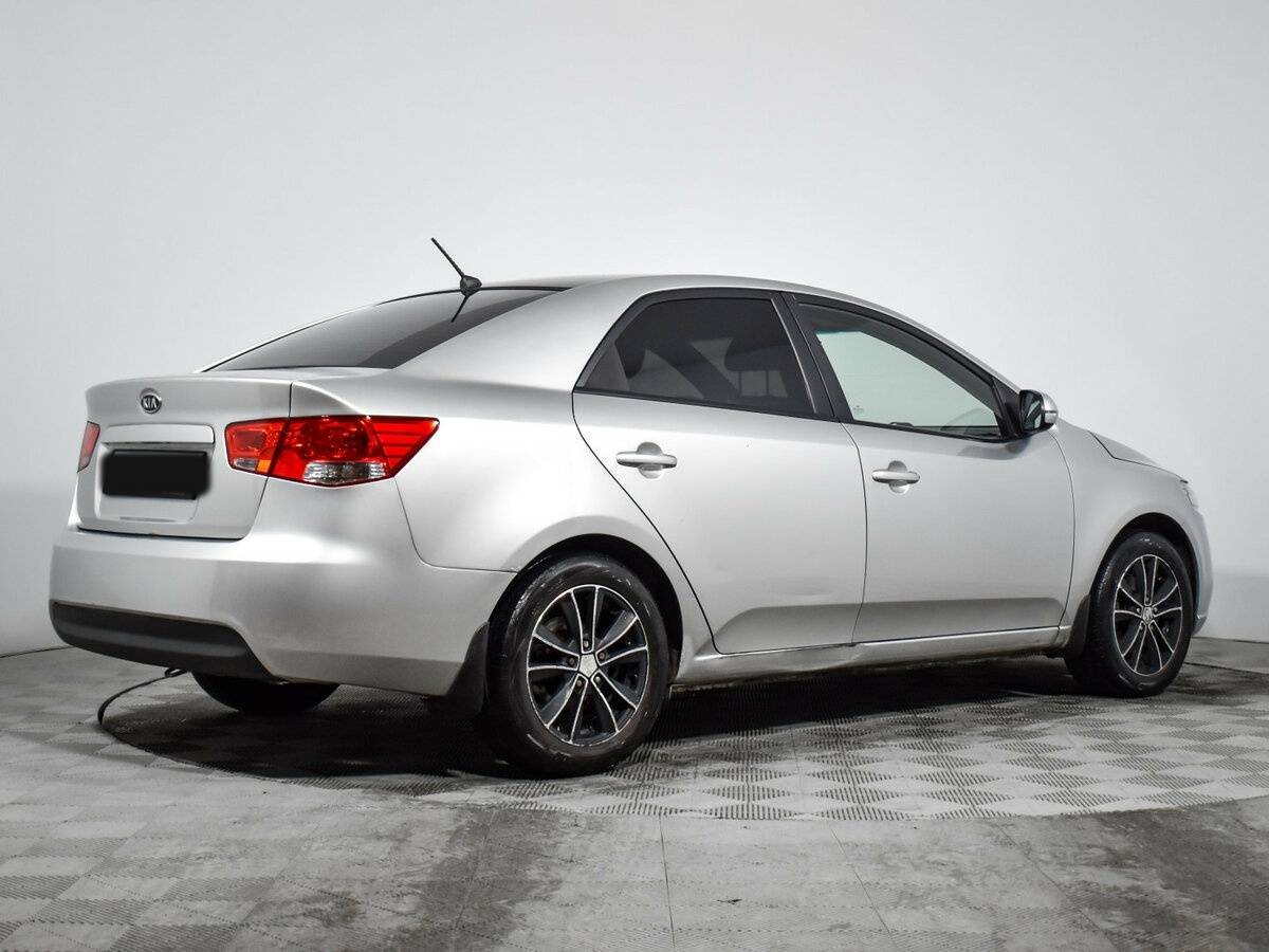 Kia Cerato 6-speed, 2010 - 210 103 км. | Фото №5