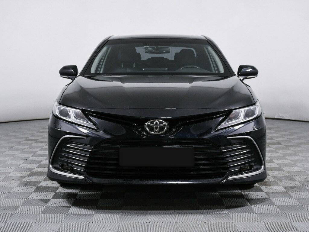 Toyota Camry, 2021 - 92 000 км. | Фото №2