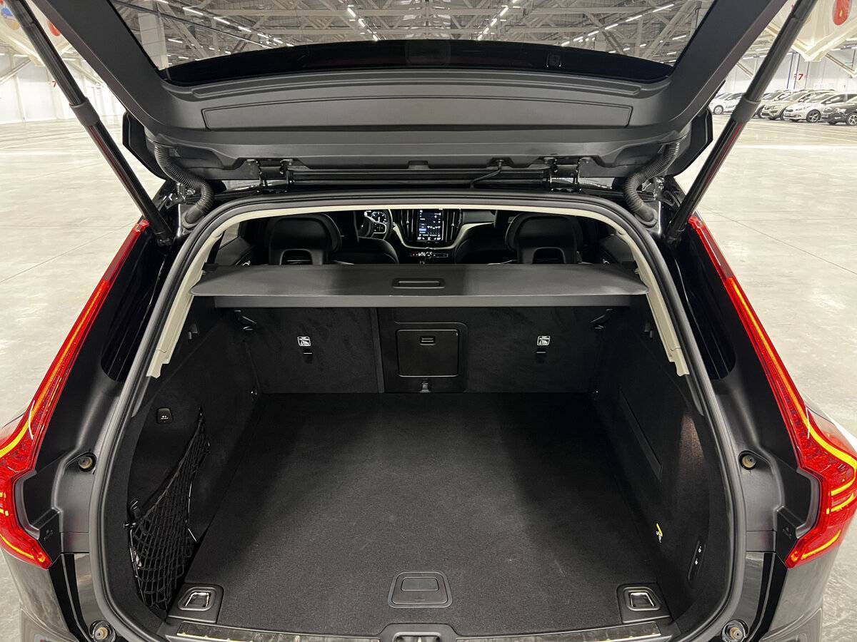 Volvo XC60, 2018 Фото №10