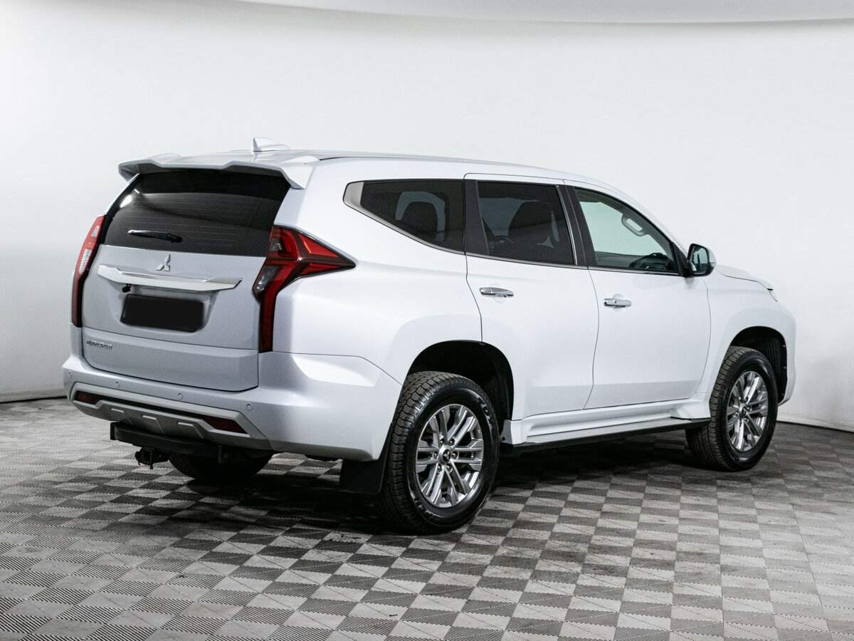 Mitsubishi Pajero Sport, 2020 - 66 000 км. | Фото №4