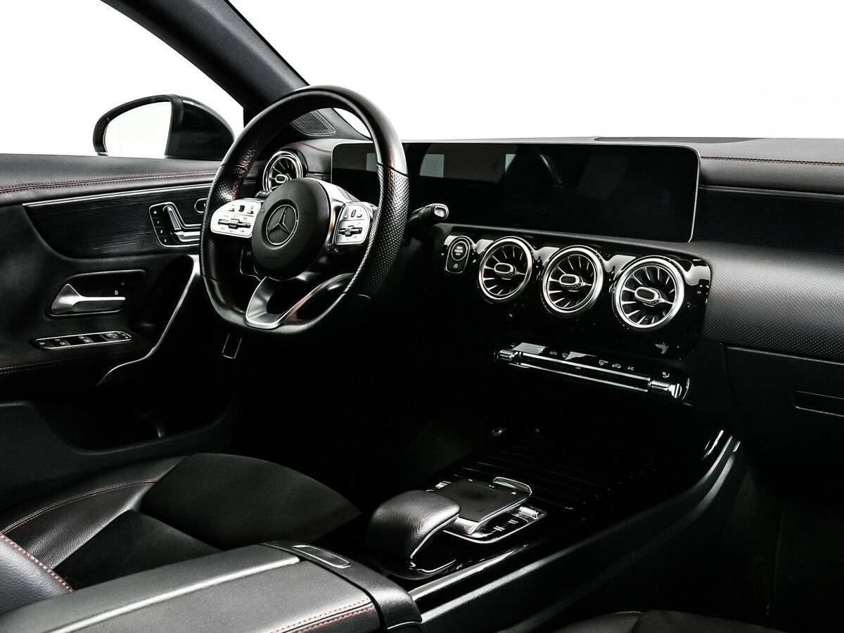 Mercedes-Benz CLA 200, 2019 Фото №9