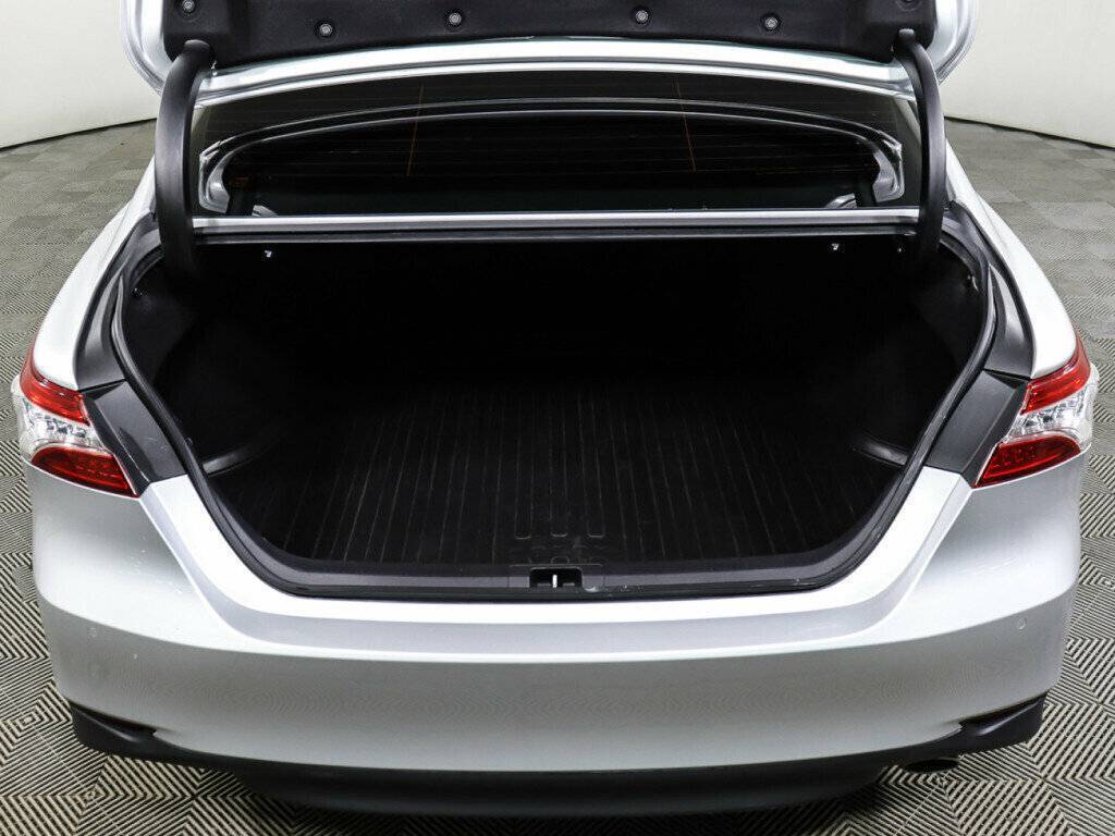 Toyota Camry, 2018 Фото №9