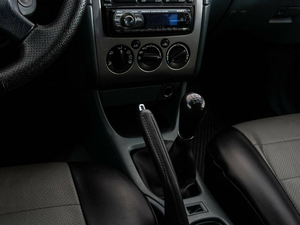 Toyota Avensis, 2002 Фото №13