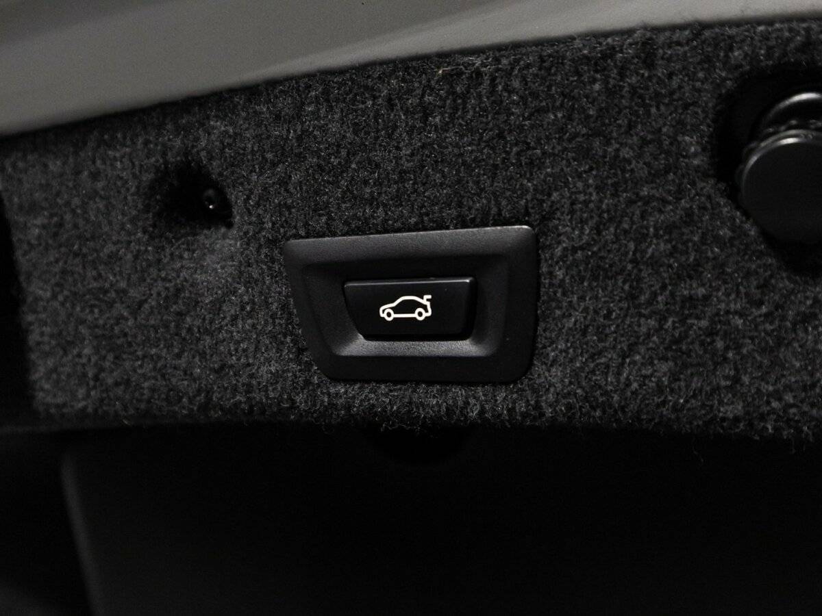 BMW 5 серии 528i xDrive, 2013 Фото №16